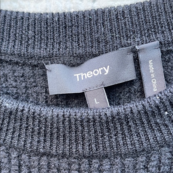 Theory Black and Yellow 100% Merino Wool Crewneck Sweater Size: L - Picture 2 of 8